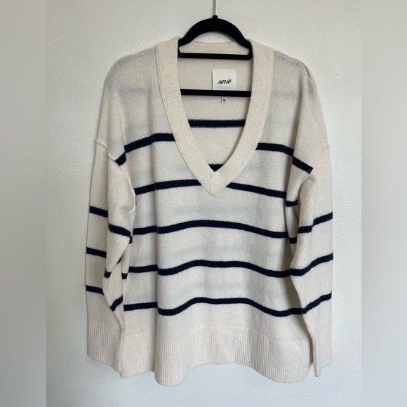 Aerie Striped V-Neck Sweater | Size Medium - Picture 1 of 6